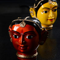 Large Golden Kinnal Head Sculpture - Woman