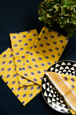 Load image into Gallery viewer, Yellow Meadow Napkins - Set of 4
