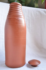 Load image into Gallery viewer, Handmade Terracotta bottle
