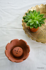 Load image into Gallery viewer, Tamarai Handmade Terracotta Incense Holder
